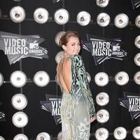 Miley Cyrus at 2011 MTV Video Music Awards  Pictures | Picture 71197